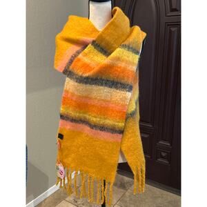 NWT Scottish Scarf